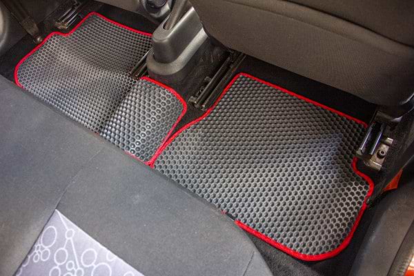 Фото - EVA килимки в салон авто EVAtech для Fiesta (Mark 6) 5-doors Ford 2002-2009 5 покоління Htb EU FD3335C5SBB