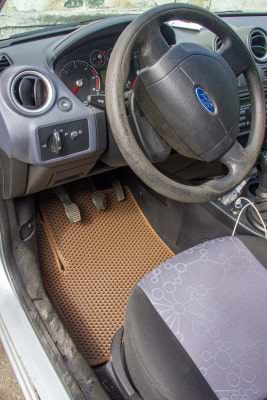 Фото - EVA килимки в салон авто EVAtech для Fiesta (Mark 6) 5-doors Ford 2002-2009 5 покоління Htb EU FD3335C5SBB