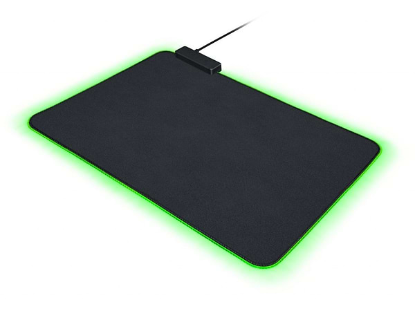Фото - Коврик для мыши игровой Razer Goliathus Chroma S (RZ02-02500100-R3M1)