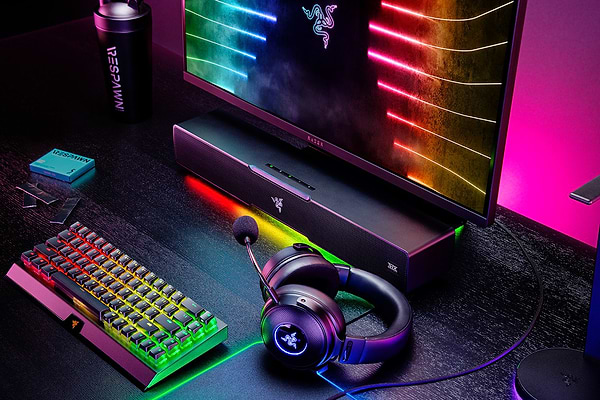Фото - Компьютерная акустика 5.1 Razer Leviathan V2 (RZ05-03920100-R3G1)
