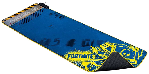 Фото - Килимок для миші ігровий Razer Goliathus CHROMA Extended FORTNITE (RZ02-02500800-R3M1)