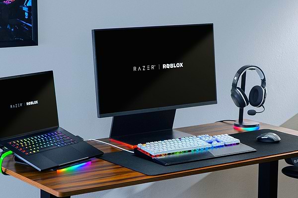 Фото - Клавіатура дротова ігрова Razer BlackWidow V3 Green Switch Roblox Edition (RZ03-03542800-R3M1)