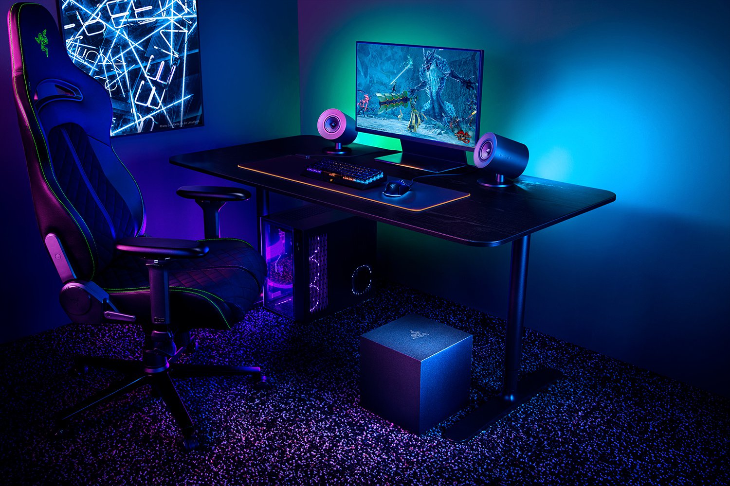 Фото - Компьютерная акустика 2.1 Razer Nommo V2 (RZ05-04750100-R3G1)