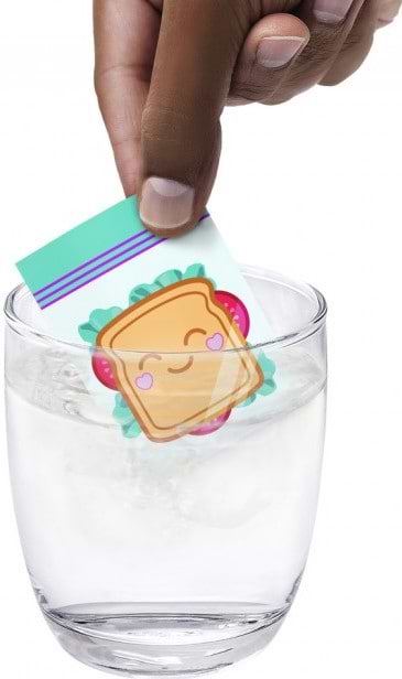 Фото - Кукольный набор Polly Pocket "Сюрпризы в шкафу" (в асс.) (HRD64)