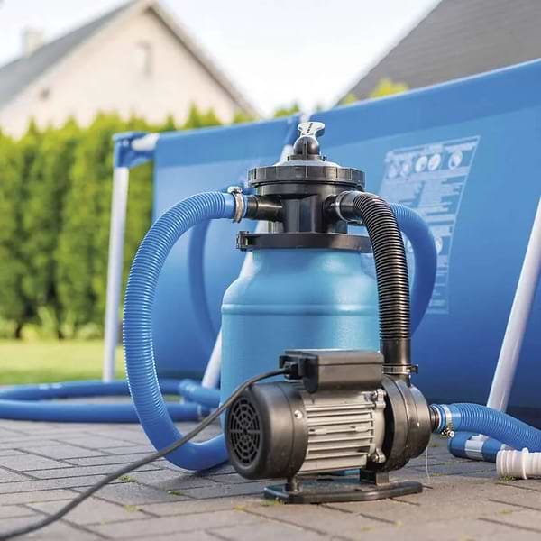 Фото - Удлинитель 220В EMOS на катушке EMOS P19224, 4 розетки, 40, резина/неопрен