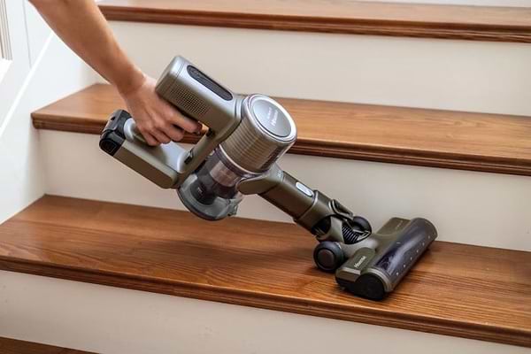 Фото - Пылесос ручной для дома Hisense HVC6463DA