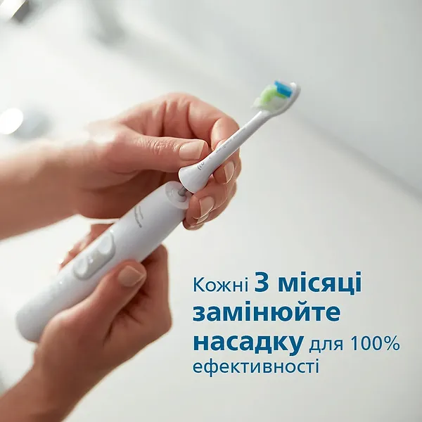 Фото - Насадка для зубної щітки Philips Optimal White HX6062/10, 2 шт