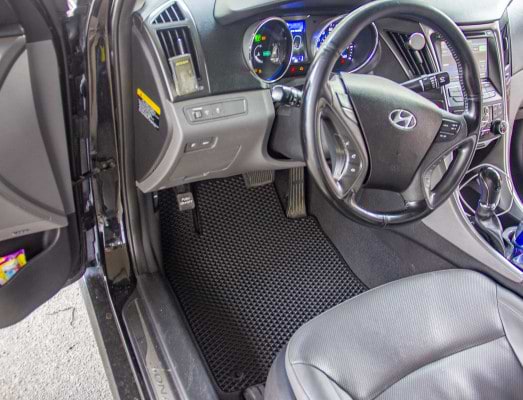 Фото - Килимки з екошкіри в салон авто EVAtech ECO для Sonata (YF) Hybrid (5 clips) Hyundai 2009-2014 6 покоління Sedan USA (HY12467CV5KH5BBB)