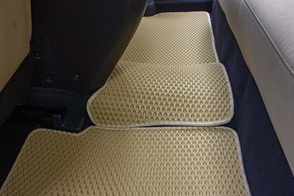 Фото - Килимки з екошкіри в салон авто EVAtech ECO для Sonata (YF) Hybrid (5 clips) Hyundai 2009-2014 6 покоління Sedan USA (HY12467CV5KH5BBB)