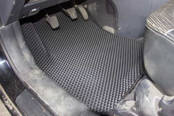 Фото - EVA килимки в салон авто передні EVAtech для Tucson (JM) MT Hyundai 2004-2010 1 покоління SUV EU HY13539A3LA3SBB