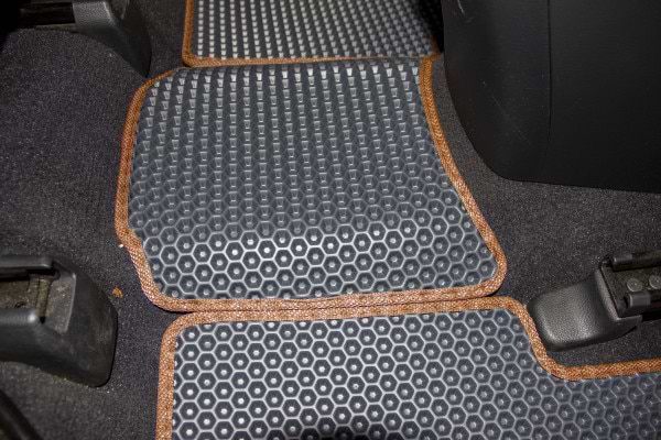 Фото - EVA килимки в салон авто EVAtech для Santa FE (DM) 5 seats Hyundai 2012-2017 3 покоління SUV EU HY3305C5LA3RBB