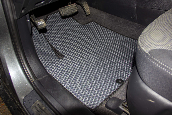 Фото - EVA коврики в салон авто EVAtech для Santa FE (CM) 5 seats Hyundai 2006-2010 2 поколение SUV EU HY33306C5KD2SGB