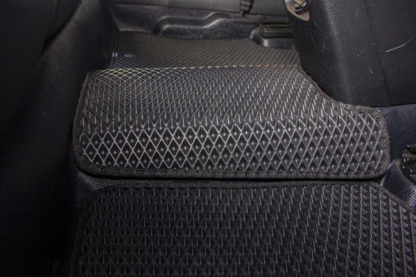 Фото - Коврики из экокожи в салон авто EVAtech ECO для Sonata LPI (LF) Hyundai 2014-2019 7 поколение Sedan Korea HY42959CGB5KH3BBB