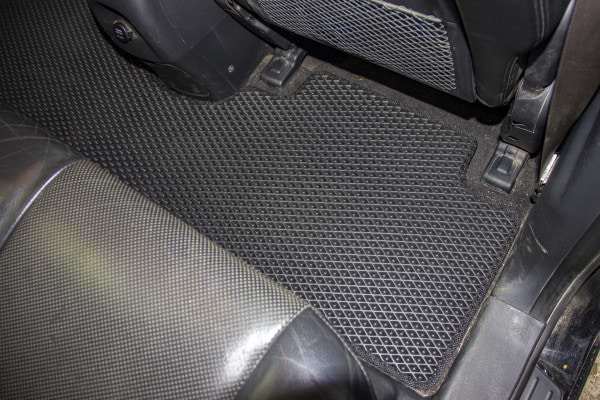 Фото - EVA коврики в салон авто EVAtech для Tucson (JM) AT Hyundai 2004-2010 1 поколение SUV EU HY43411Z4LA3RBB