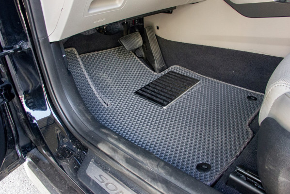 Фото - EVA килимки в салон авто EVAtech для Sonata (LF) Hybrid Hyundai 2014-2019 7 покоління Sedan USA HY43551CVK5RBB