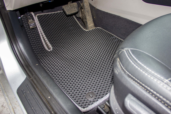 Фото - EVA килимки в салон авто передні EVAtech для Sonata (LF) (5 clips) Hyundai 2014-2019 7 покоління Sedan USA HY1510AV2KH3SBB