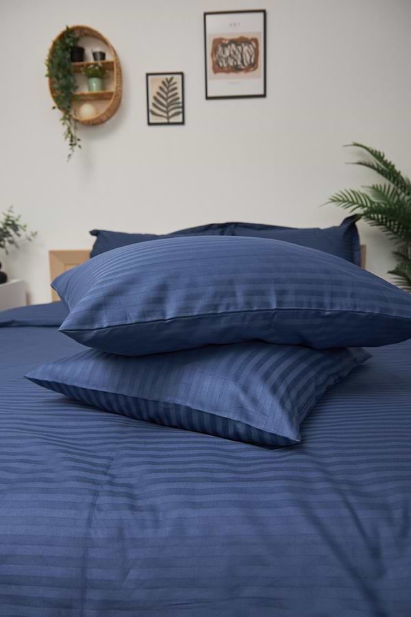 Фото - Комплект постільної білизни Moon&Star 160х220х2 нав. 4х70х70 Delfi Blue Satin Stripe (MS-820000524)