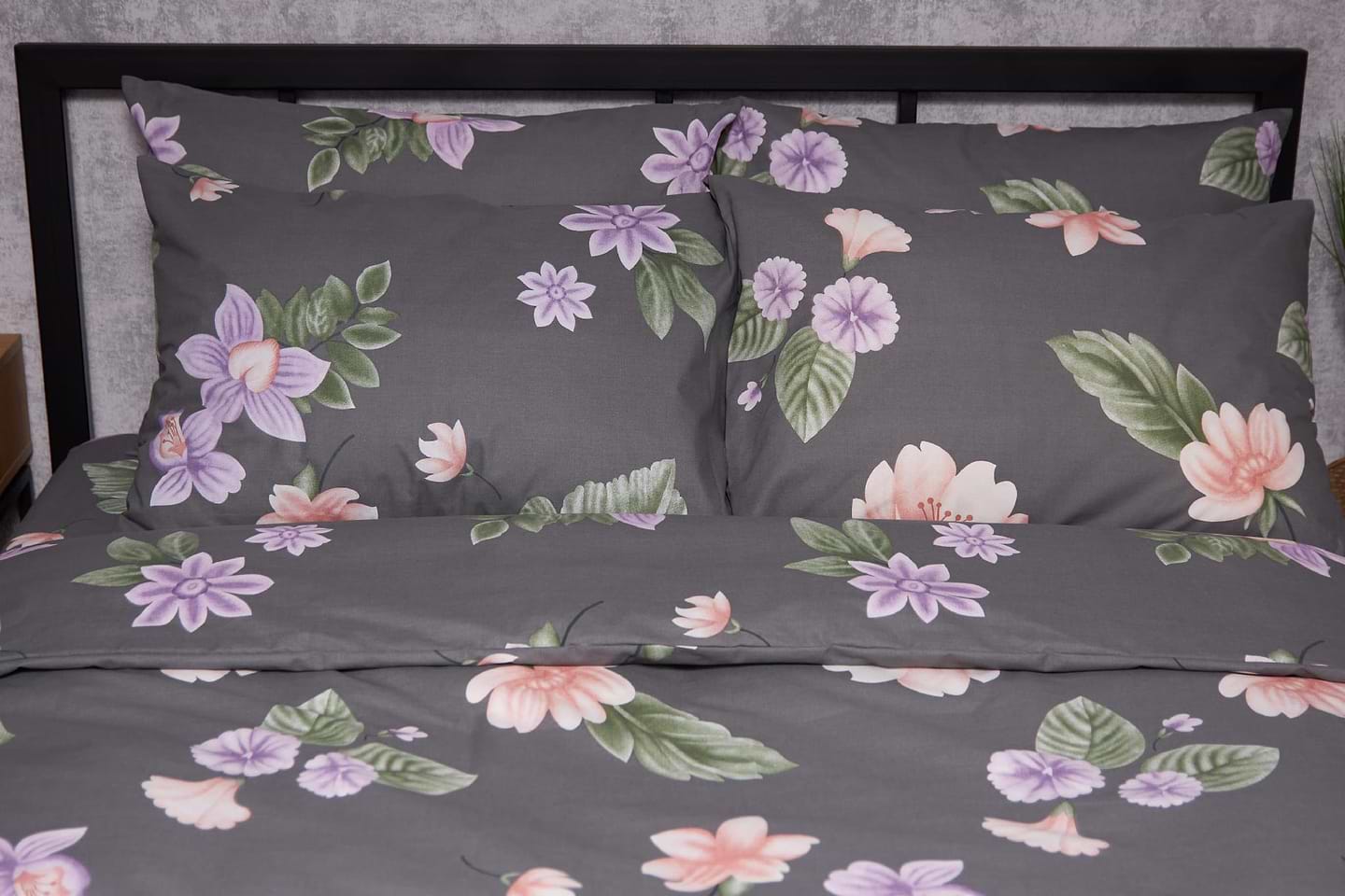 Комплект постільної білизни Moon&Star Бязь Gold Люкс Gerbera 175х210 (MS-820004240)