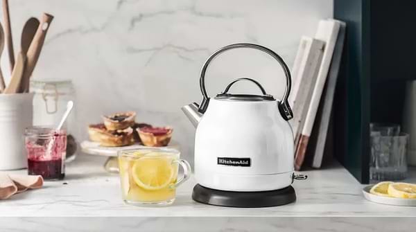 Фото - Электрический чайник KitchenAid Classiс (5KEK1222EWH)