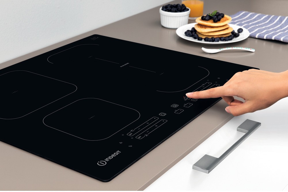 Фото - Варильна поверхня електрична Indesit IB 65B60 NE