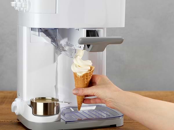 Фото - Мороженица Cuisinart Soft Serve ICE48E