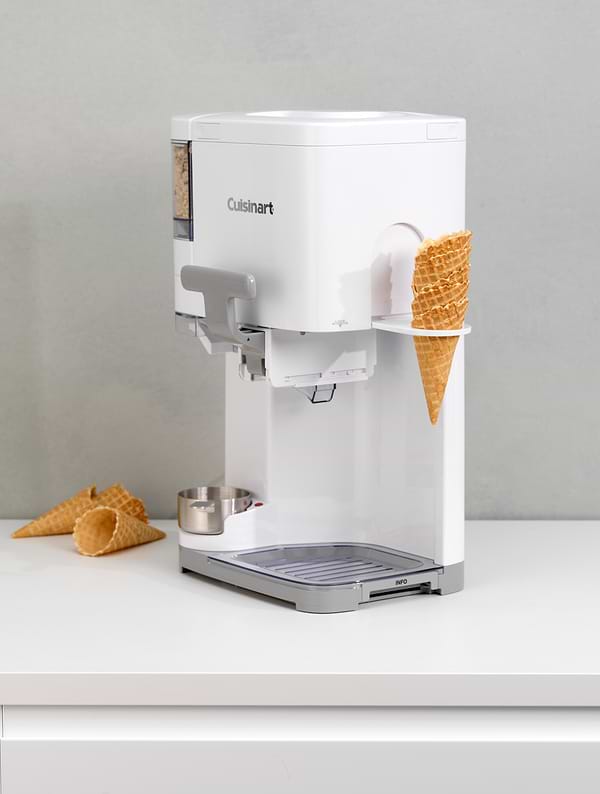 Фото - Мороженица Cuisinart Soft Serve ICE48E