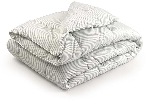 Фото - Ковдра демісезонна двоспальна євро Руно 200х220 силіконова (322.52_Elegante) Фото - Ковдра демісезонна двоспальна євро Руно 200х220 силіконова (322.52_Elegante)