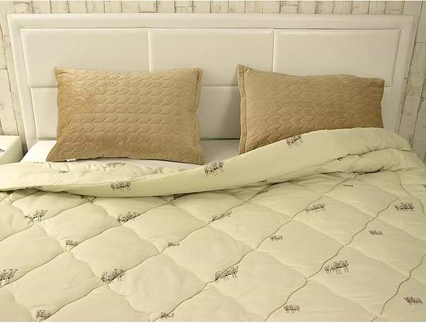 Фото - Одеяло зимнее двуспальное евро Руно 200х220 микрофайбер шерсть (322.52ШУ_Sheep)