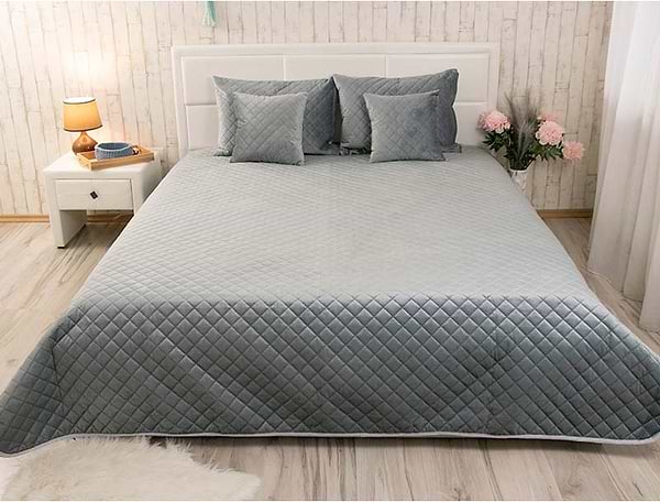 Фото - Покривало двоспальне Руно 220х240 велюр (330.55_Dark Grey ромб) Фото - Покривало двоспальне Руно 220х240 велюр (330.55_Dark Grey ромб)