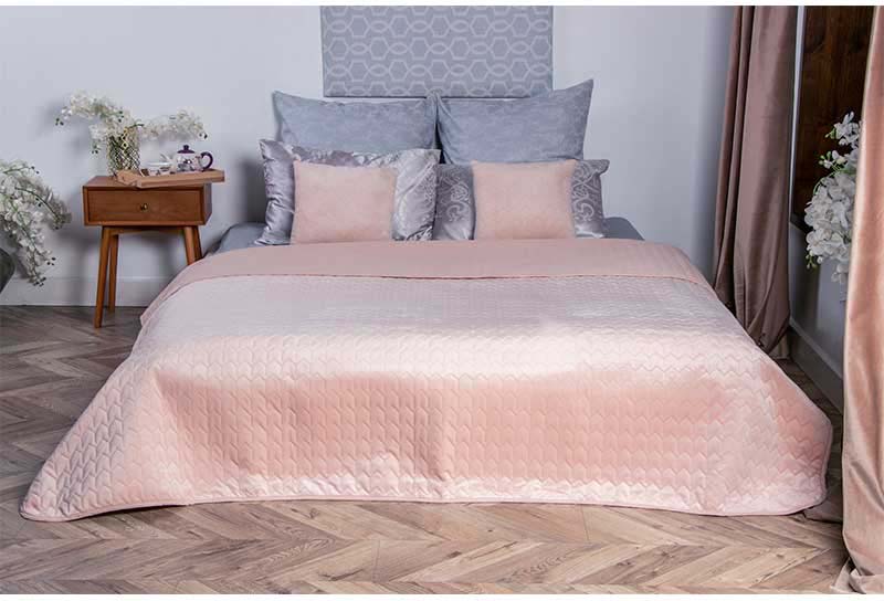 Покрывало полуторное Руно 150х220 велюр (360.55_Apricot)