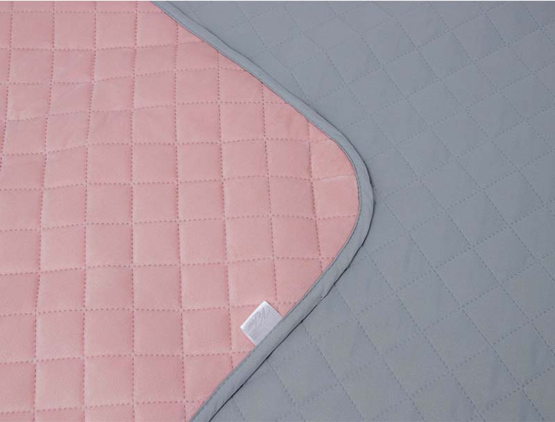 Фото - Покривало двоспальне Руно 180х220 велюр (340.55_Pink and Grey ромб )