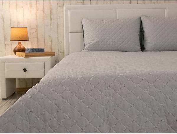 Фото - Покривало двоспальне Руно 220х240 велюр (330.55_Dark Grey ромб)