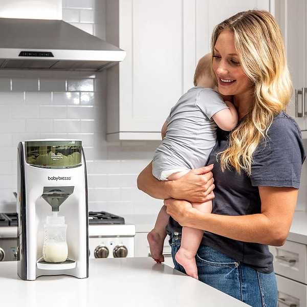 Фото - Смесь-машина Baby Brezza Formula Pro Advanced White (FRP0046)