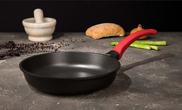 Фото - Сковорода универсальная Biol 2607Р Модерн 26 см