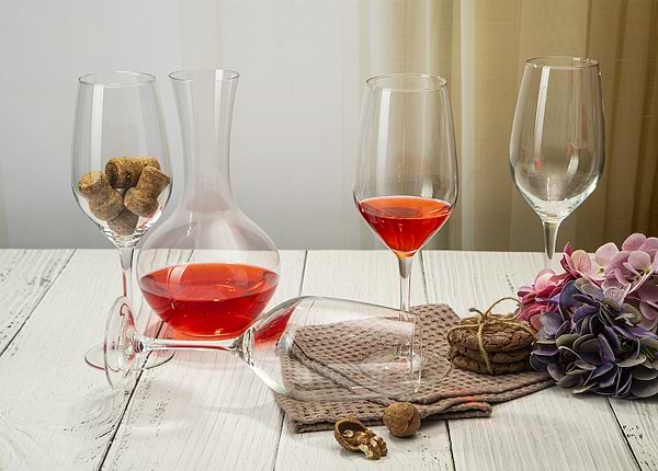 Фото - Набір келихів Luminarc Бордо 4x580 мл для червоного вина (P6815/1)