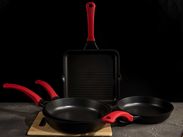 Фото - Сковорода универсальная Biol 2607Р Модерн 26 см