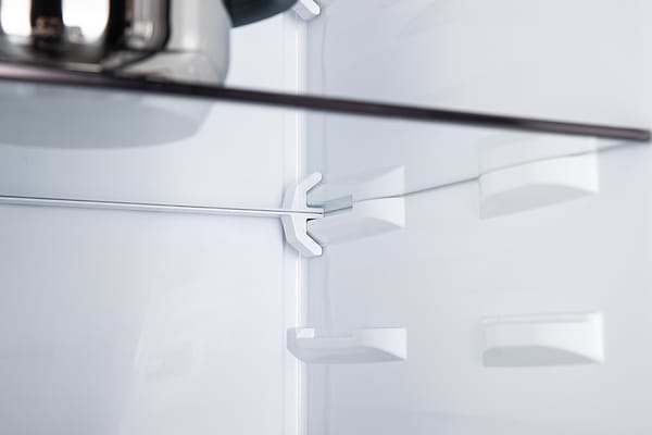 Фото - Холодильник Whirlpool WHK 26402 XP4U