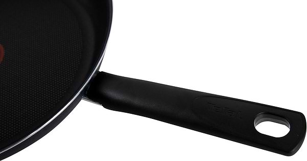 Фото - Сковорода универсальная Tefal B5660653_SET Family Day с кр 28 см