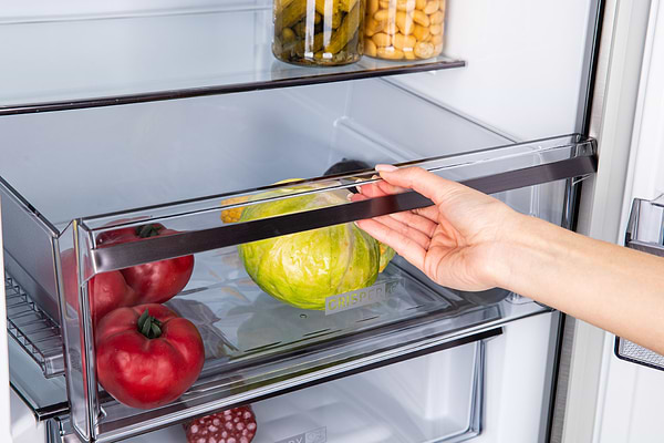 Фото - Холодильник Whirlpool WHK 26402 XP4U