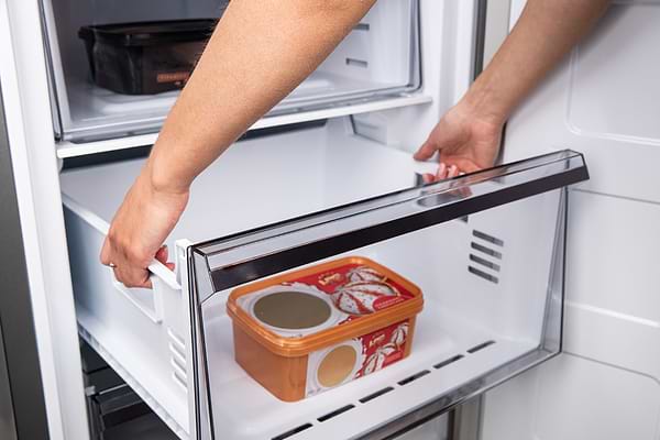 Фото - Холодильник Whirlpool WHK 26402 XP4U