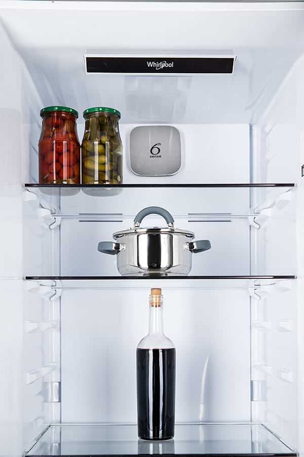 Фото - Холодильник Whirlpool WHK 26402 XP4U