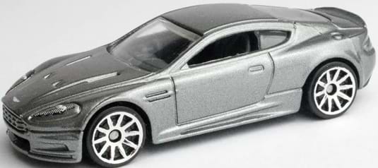 Фото - Коллекционная машина Hot Wheels «Казино „Рояль“» серии "Автореплики" (DMC55/HKC21)