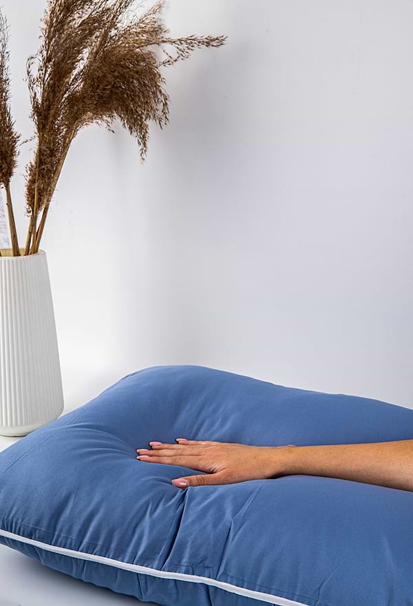 Фото - Подушка стандартна FAM' HOME TopCool® не стьобана, окантована 50х70 (МІС19TC)