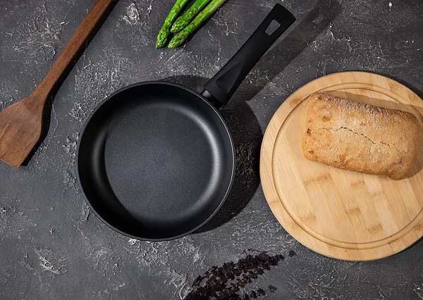 Фото - Сковорода универсальная Brizoll 54-2245 GRAPHIT 22 см