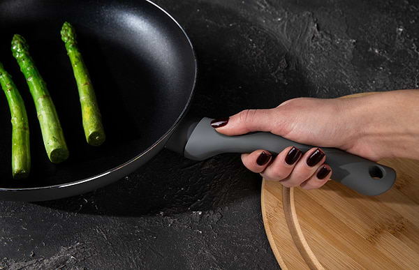 Фото - Сковорода універсальна Well Done WD-1018W 28 см