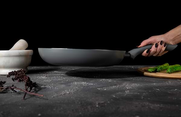 Фото - Сковорода універсальна Well Done WD-1018W 28 см