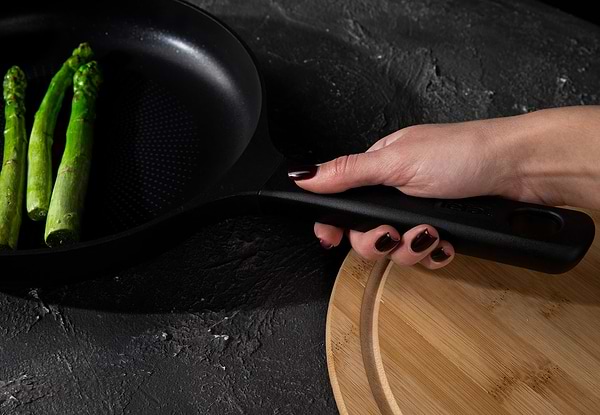 Фото - Сковорода универсальная Tefal Trattoria Pro 26 см (G6120544)