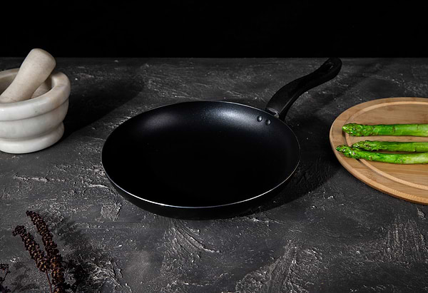 Фото - Сковорода універсальна Gusto Xylan matte 26 x 4.3 cм (GT-2308-26)