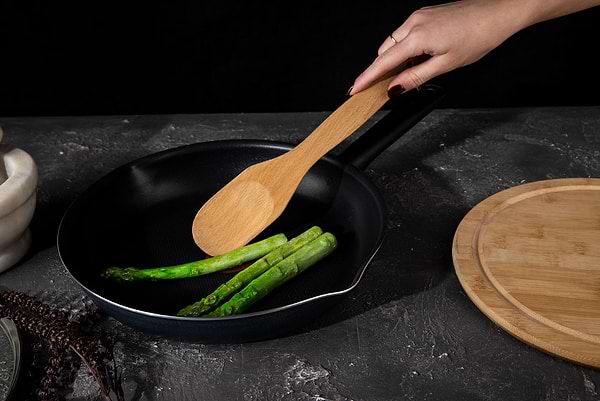 Фото - Сковорода универсальная Tefal B5660653_SET Family Day с кр 28 см
