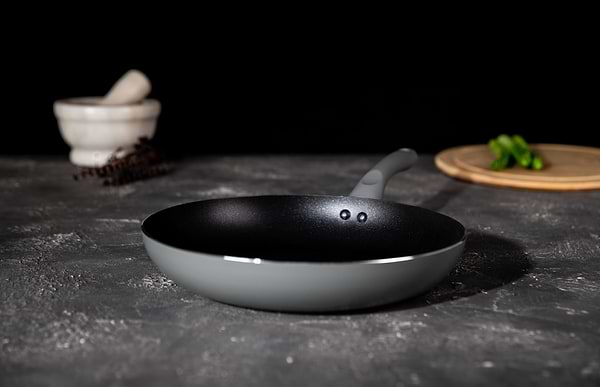 Фото - Сковорода універсальна Well Done WD-1018W 28 см